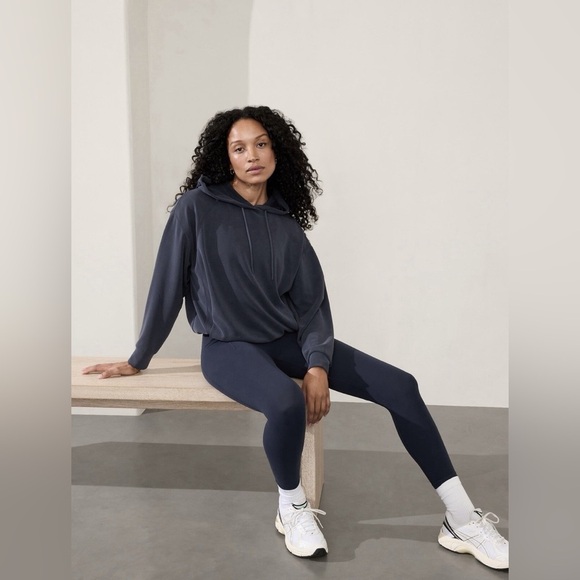 Athleta Tops - Athleta Women’s Seasoft Bubble Hem Hoodie Navy - Size XS